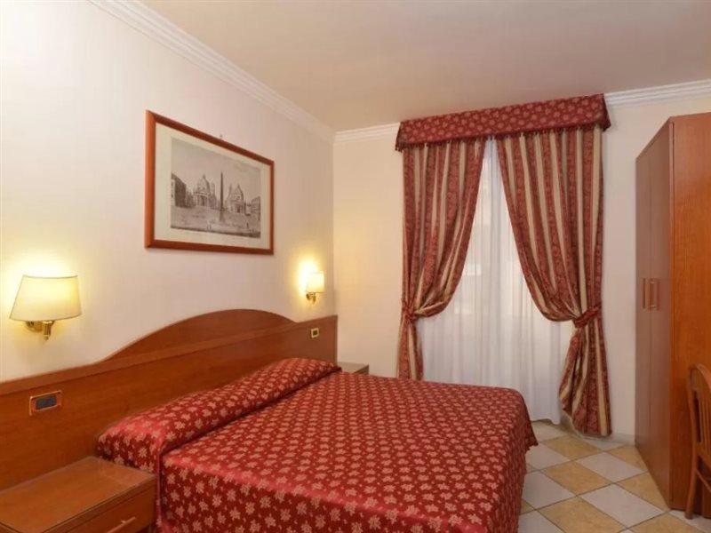 Hotel Chicago Roma Ngoại thất bức ảnh